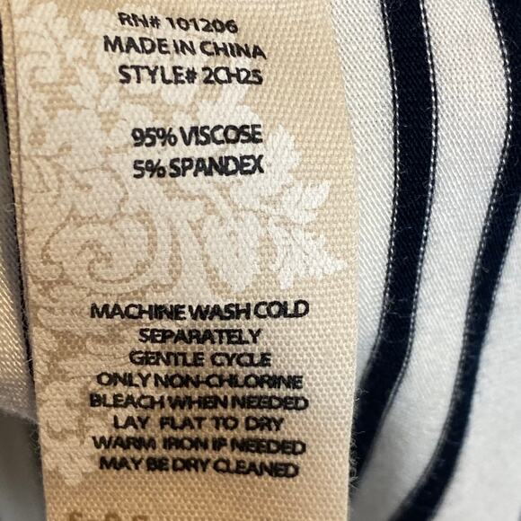 Soft Surroundings Womens Size Medium Striped Top Black White Long Sleeve Stretch - Picture 8 of 8